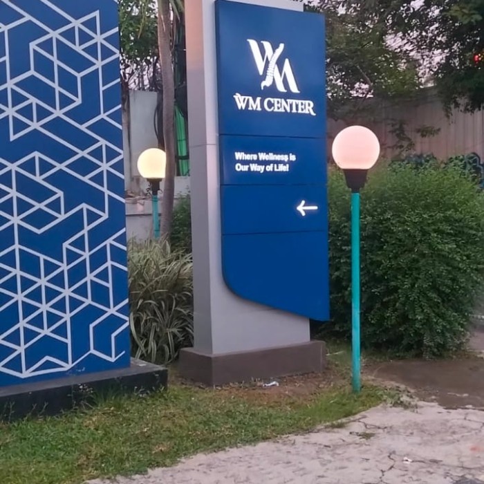 Pylon Tottem Sign Huruf Timbul Neonbox Neon Box