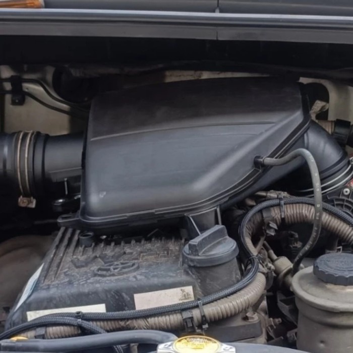 Box Air filter Prado innova fortuner