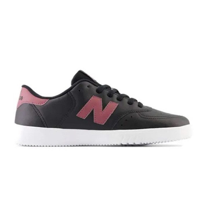 Sneakers Pria NEW BALANCE CT05 Original