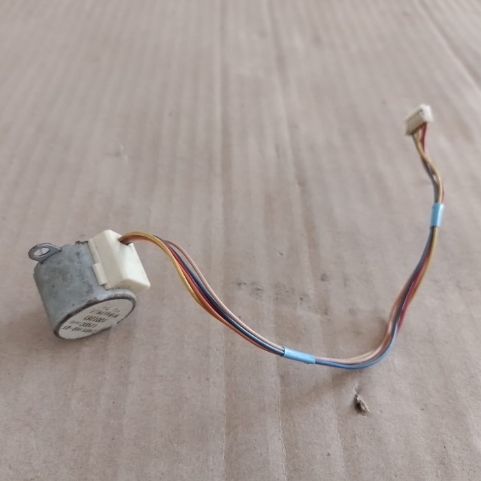 Step Motor Swing Indoor AC Changhong CSC-05Y3/D011A4 24BYJ48-Q1 12VDC Original Bekas