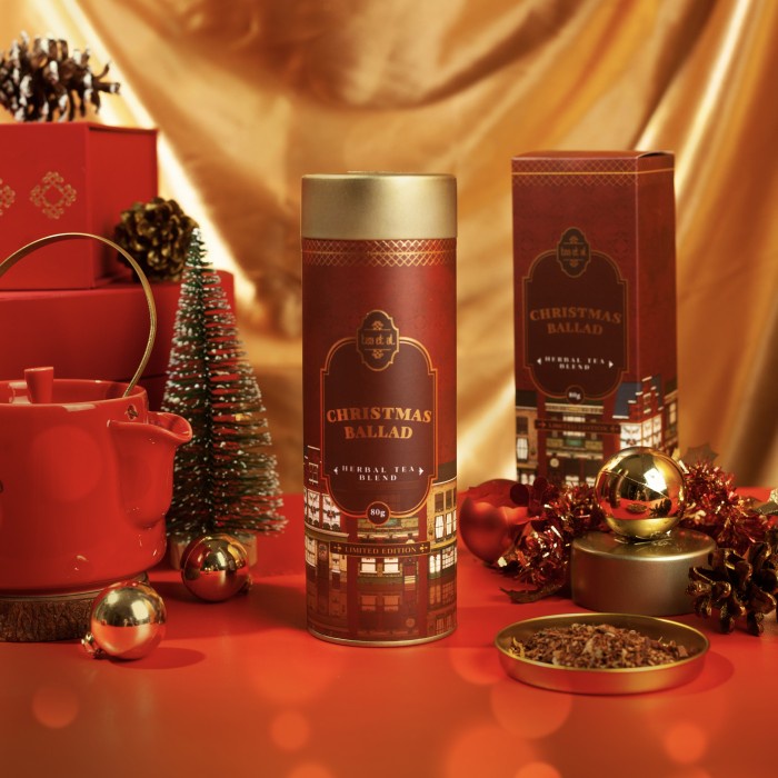 

Gold Tin Christmas Ballad