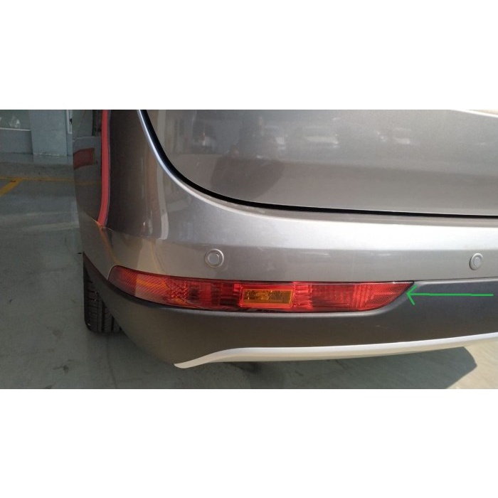 TERLARIS Reflektor Bumper Belakang LH (Kiri) atau RH (Kanan) Wuling Cortez