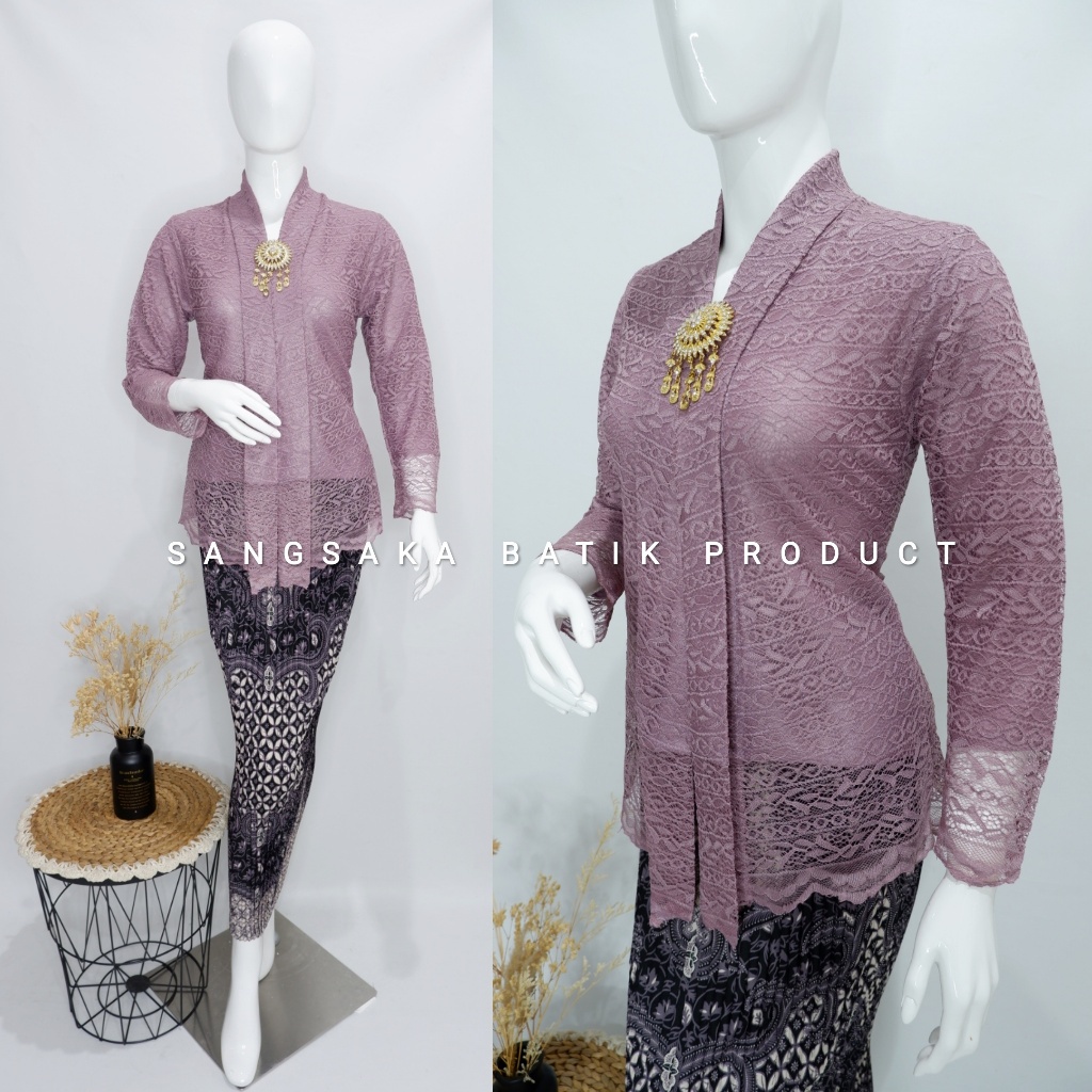 Kebaya Tunik / Kebaya Kartini / Tunik Brokat / Kebaya Modern / Kebaya tile / Kebaya Favorite / Batik