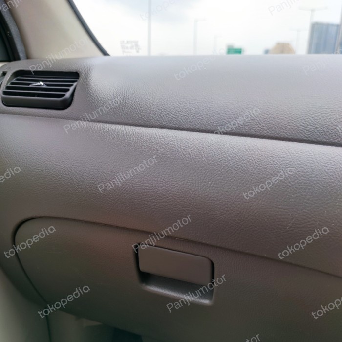 Handle laci avanza/xenia tahun 2004-2010(orisinil)