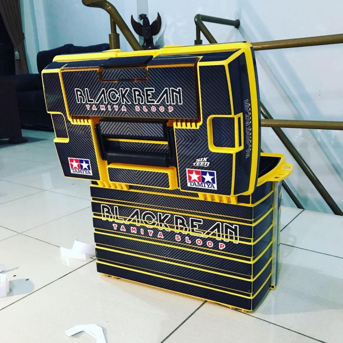 BARANG TERLARIS DECAL BOX VERSUS 8050 PACKING AMAN