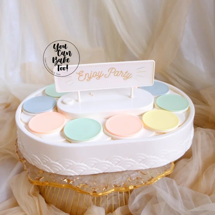 

Ready Stok" Go Round Party Set / Rotating Turntable Cake Dessert / Party Tray Belt