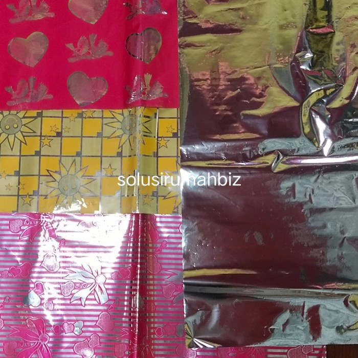

$$$$] BUNGKUS KADO SILVER 45 X 65 CM PLASTIK KERTAS 45CM X 65CM MOTIF TULIS
