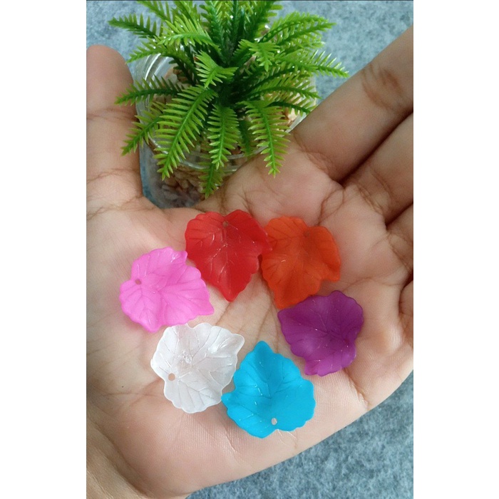 

Ready oke] ER9000 MANIK VARIASI DAUN MUSIM 25*24MM