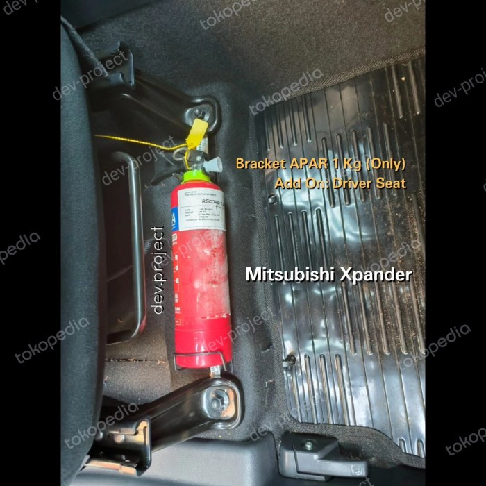 Kualitas No1 Bracket / Dudukan Apar Di Kaki Jok Mobil Mitsubishi Xpander