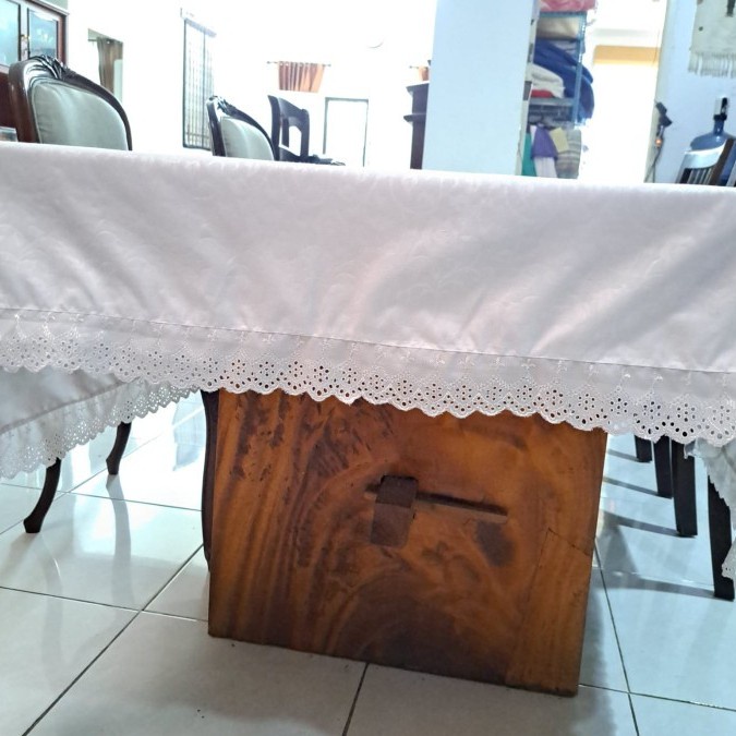 Terlaris TAPLAK MEJA MAKAN MEJA TAMU POLOS DAN RENDA UK. 120X120 100X120 SALE