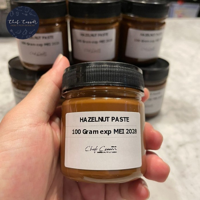 

hazelnut paste made in itali