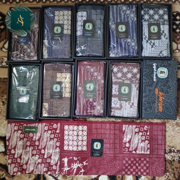 Sarung Gajah Duduk Warisan Motif Batik / Original Gajah Duduk