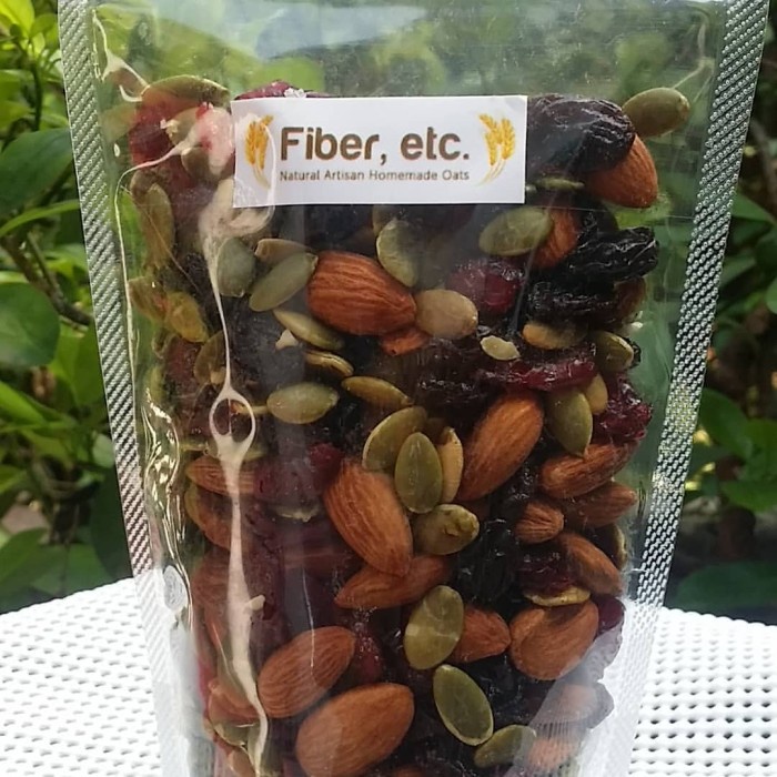 

Tersedia Mix Fruit and nut 500 gram