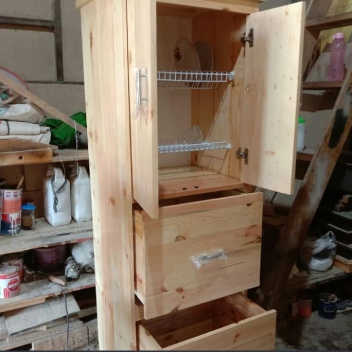 Lemari dapur/rak piring murah/bahan kayu jati belanda