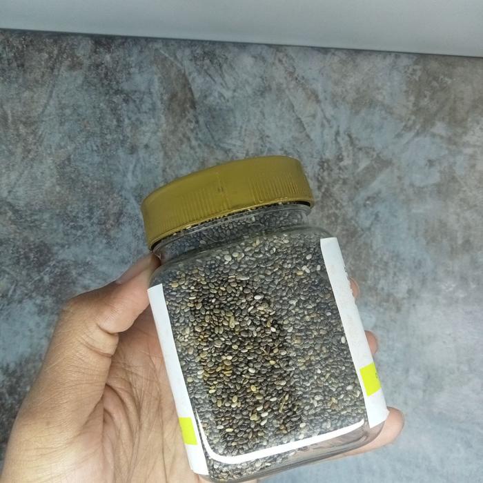 

Organic Chia Seeds Premium Quality Original 100% Murni - Biji Chiaseed 125gr Organik - Chia seed