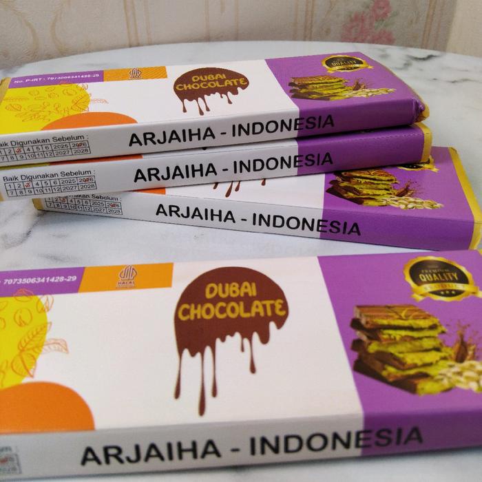 

Coklat Dubai Premium 100 gram Arjaiha Indonesia Crispy Kunafa Pisthacio Chocolate