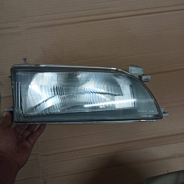 headlamp great Corolla original