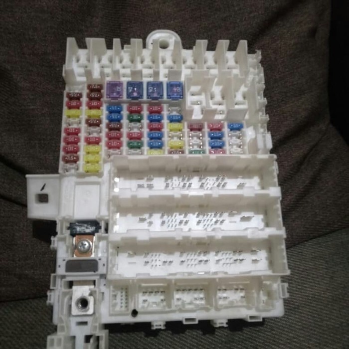 micu box sekring freed