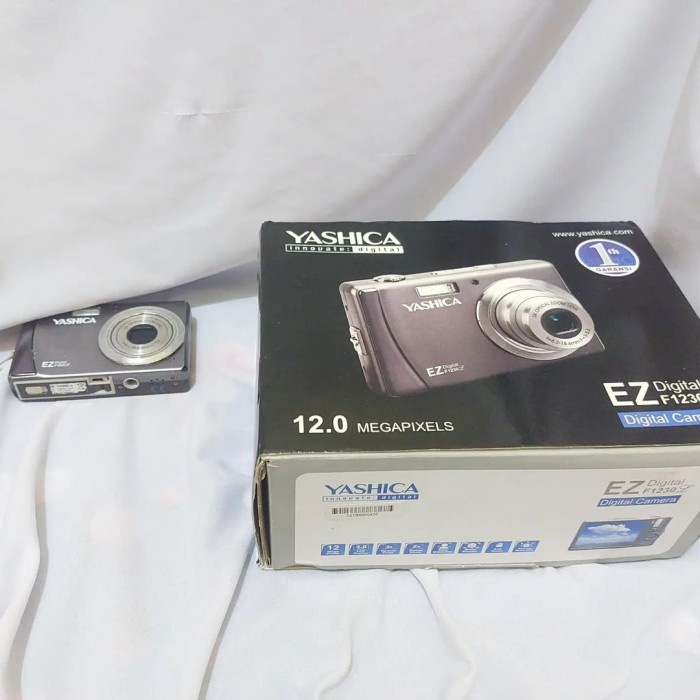 Kamera Digital Yashica EZ F1230 FULLSET