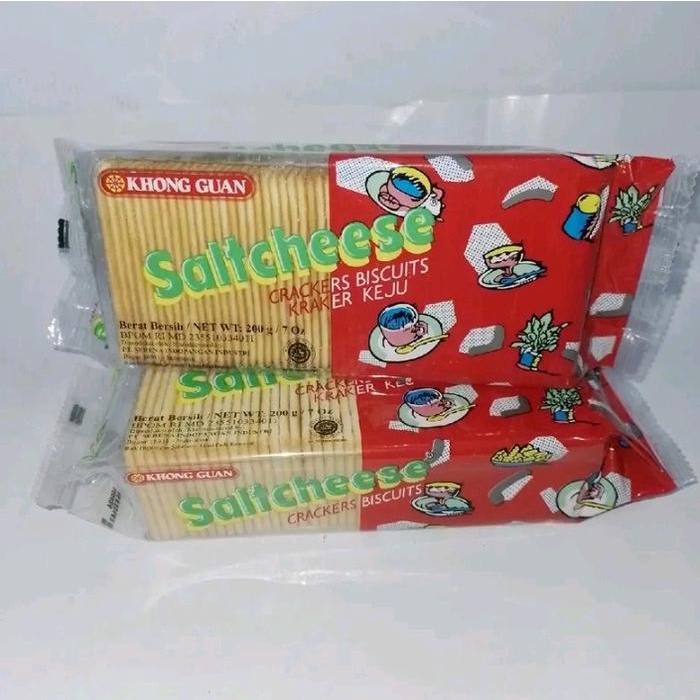 

Paket 3pcs Khong Guan saltcheese crackers biskuit rasa keju @200g Food
