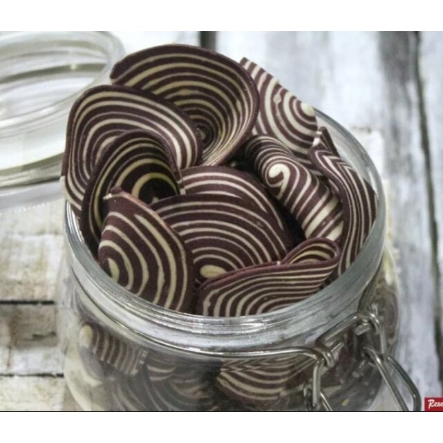 

SNACK PUPING GAJAH 250 GRM