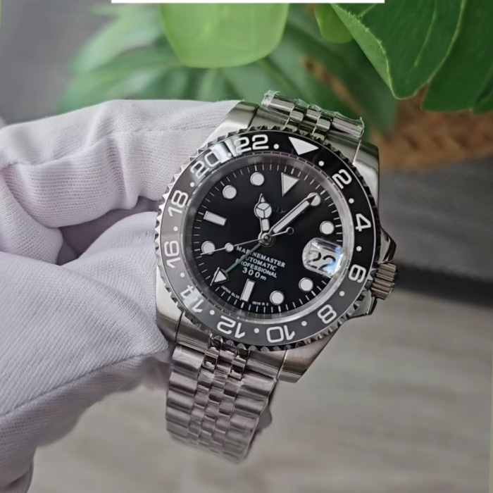 Seiko Mod With Jubilee Strap