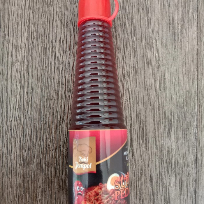 

HJK Minyak Cabai Chili Oil Sangat Pedas 135ml