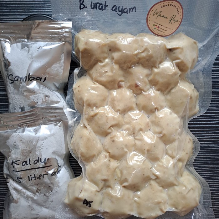 

Bakso Ayam Urat Homemade Super Spesial Isi 25