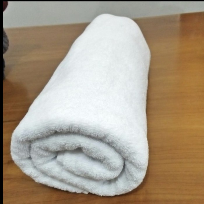 Handuk Putih Hotel Invicta