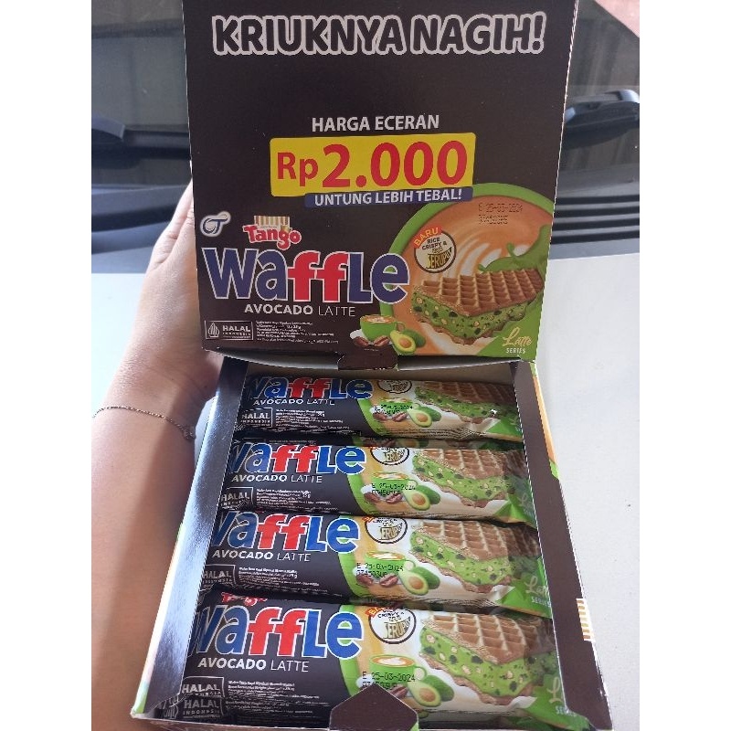 

HJ Tango Waffle Rasa Avocado Latte ( 1box isi 12pcs)