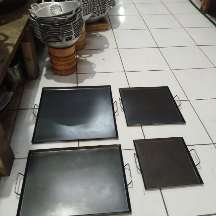 

..... Wajan Plat Baja Hitam Roti Bakar Kebab Bbq Kuali Pemanggang