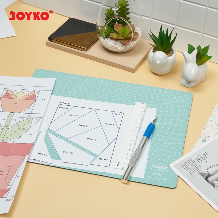 

Joyko Cutting Mat CM-A4CO / Cutting Mat Ukuran A4 Pastel Color / Alas Potong