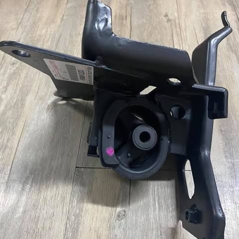 Engine Mounting Kiri Yaris Bakpao Vios 2006-2013 Matic