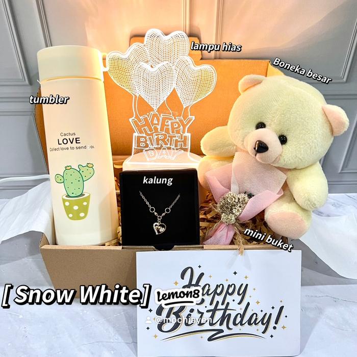 

[Hias] Kado Hampers Gift Box Hadiah Perempuan Wanita Cewek Cewe Hari Raya Birthday Ulang Tahun