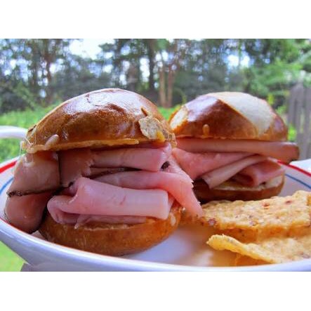 

Promo Terbatas Aroma Smoked Beef 1 Kg Sliced Aman