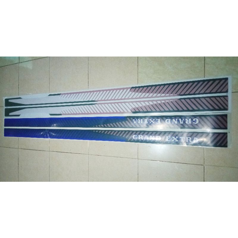 Stiker body kijang grand extra 1.5 / stiker kijang grand extra / sticker kijang grand lama / kijang