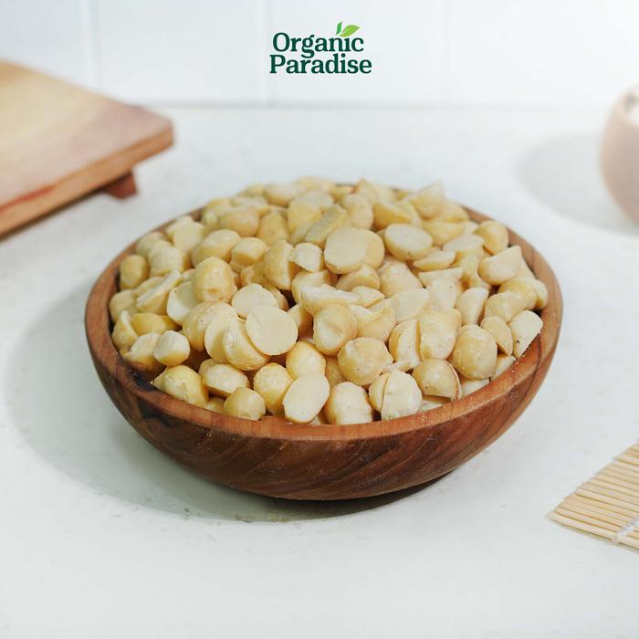 

terbaru !!! kacang macadamia panggang 100 gram / roasted macadamia 100 gram natural food ready