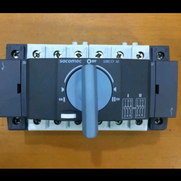 Change Over Switch COS Socomec 4p 63A