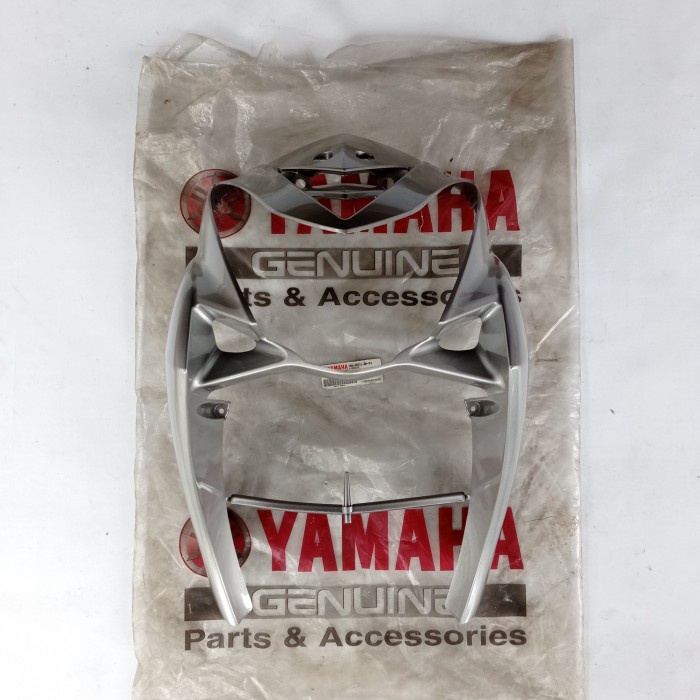 PREMIUM Panel Dada Dasi Tameng Depan Yamaha Mio Soul Silver Original