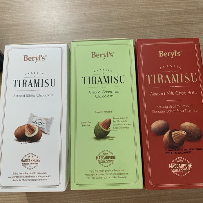 

Beryls Classic Tiramisu Almond Box 200 gram Milk Chocolate Greentea