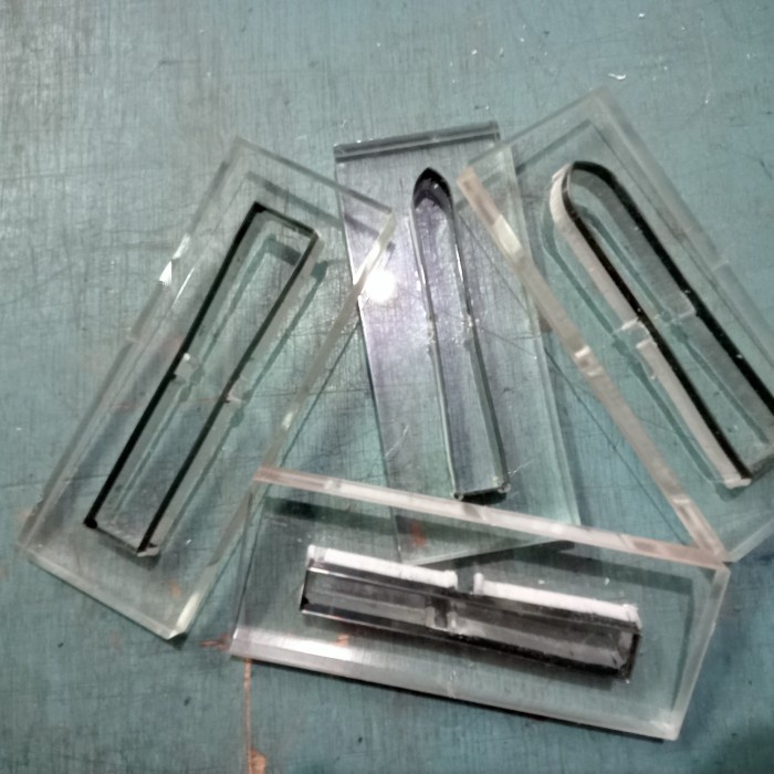 

Jual [READY] pisau karet jam tangan papan akrilik 2 pcs