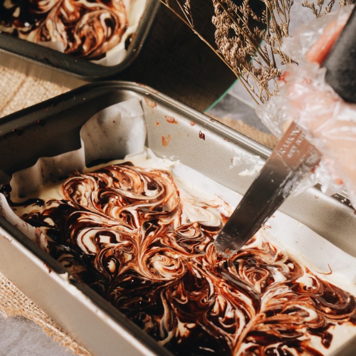 

JTTOP" CHOCO CHEESE BRONIE LARGE