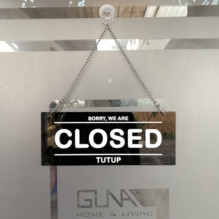

TERUJI Sign Akrilik Open closed persegi panjang 10x25cm