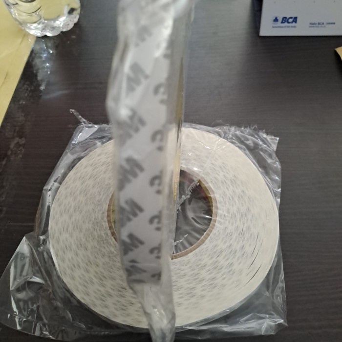 

3M DOUBLE TAPE 9080,SIZE:15MM X 50 METER-ORIGINAL