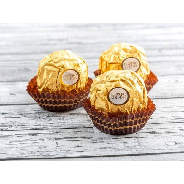 

BARANG TERLARIS Coklat Valentine Ferrero Rocher isi 24