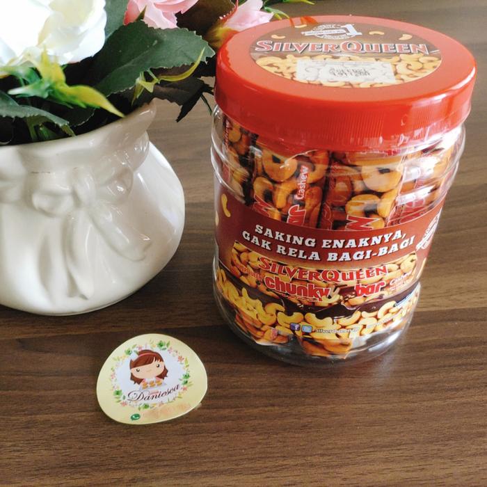 

BARANG TERLARIS .Setoples Coklat Silverqueen chunky bar Cashew chunky bar almond 30 gram in jar 12