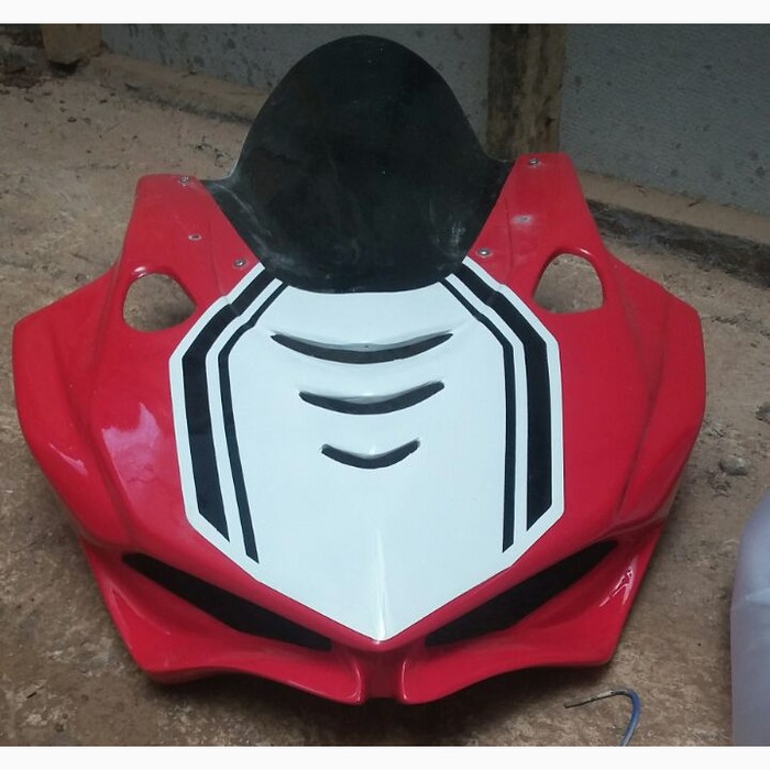 PREMIUM cover lamp / kedok / visor model ducati buat new cbr 150r facelift