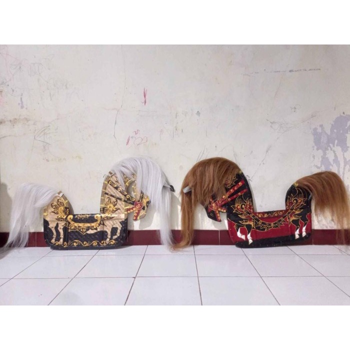 jaran kepang pentas dewasa