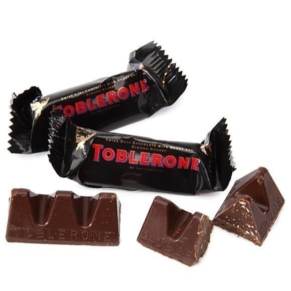 

A Toblerone Tiny Dark 200Gr