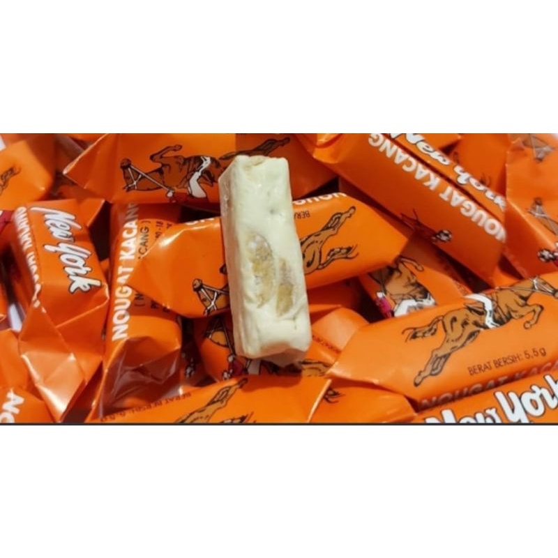 

A Permen Nougat Newyork Berat 250Gr